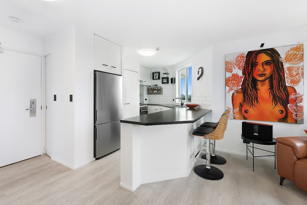 702/7 Mallana Street, Surfers Paradise, QLD, 4217, Surfers Paradise - Thumbnail 5
