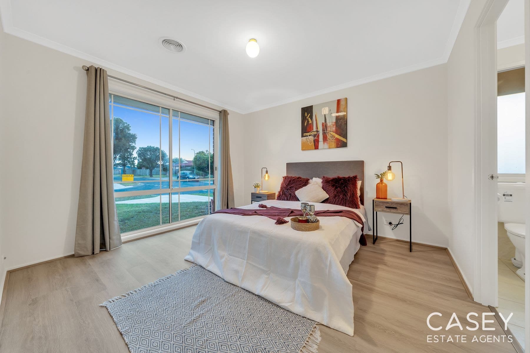 1 Merrijig Avenue, Cranbourne - Thumbnail 5
