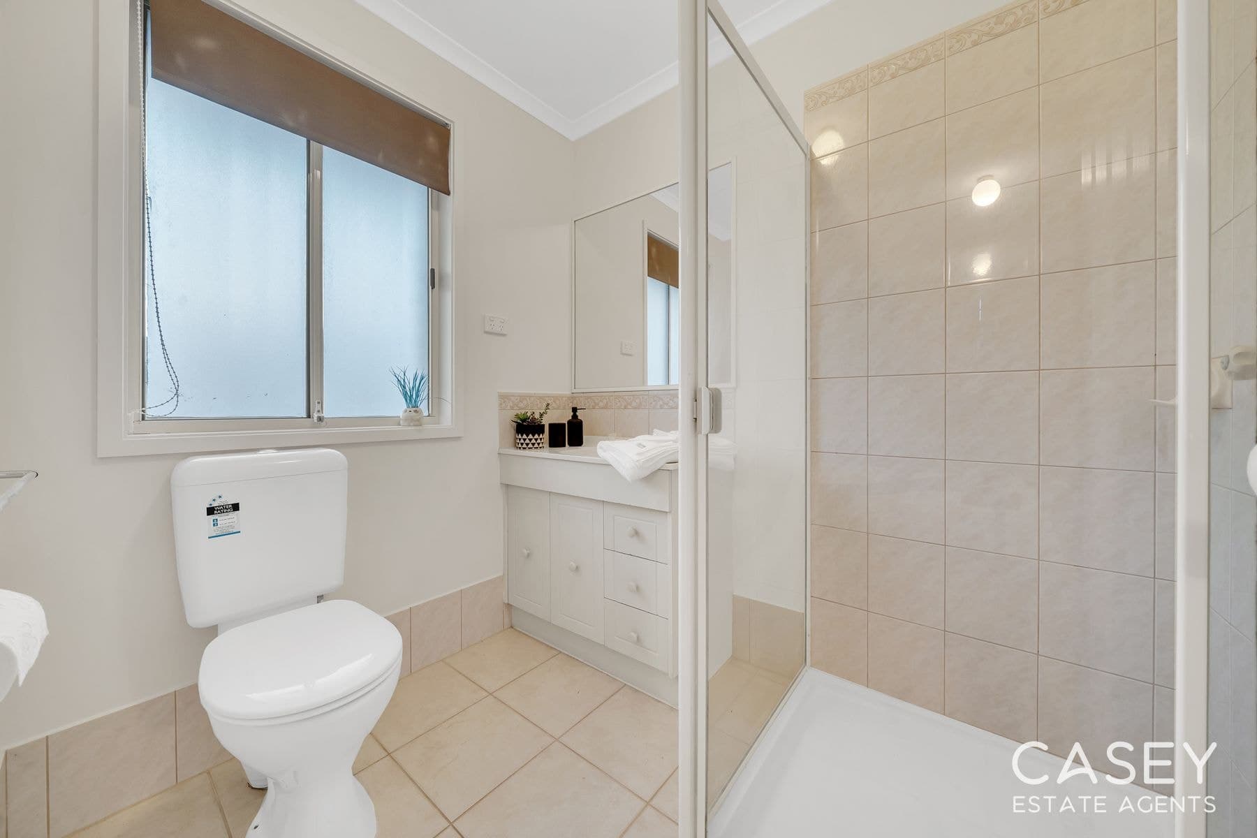 1 Merrijig Avenue, Cranbourne - Thumbnail 6