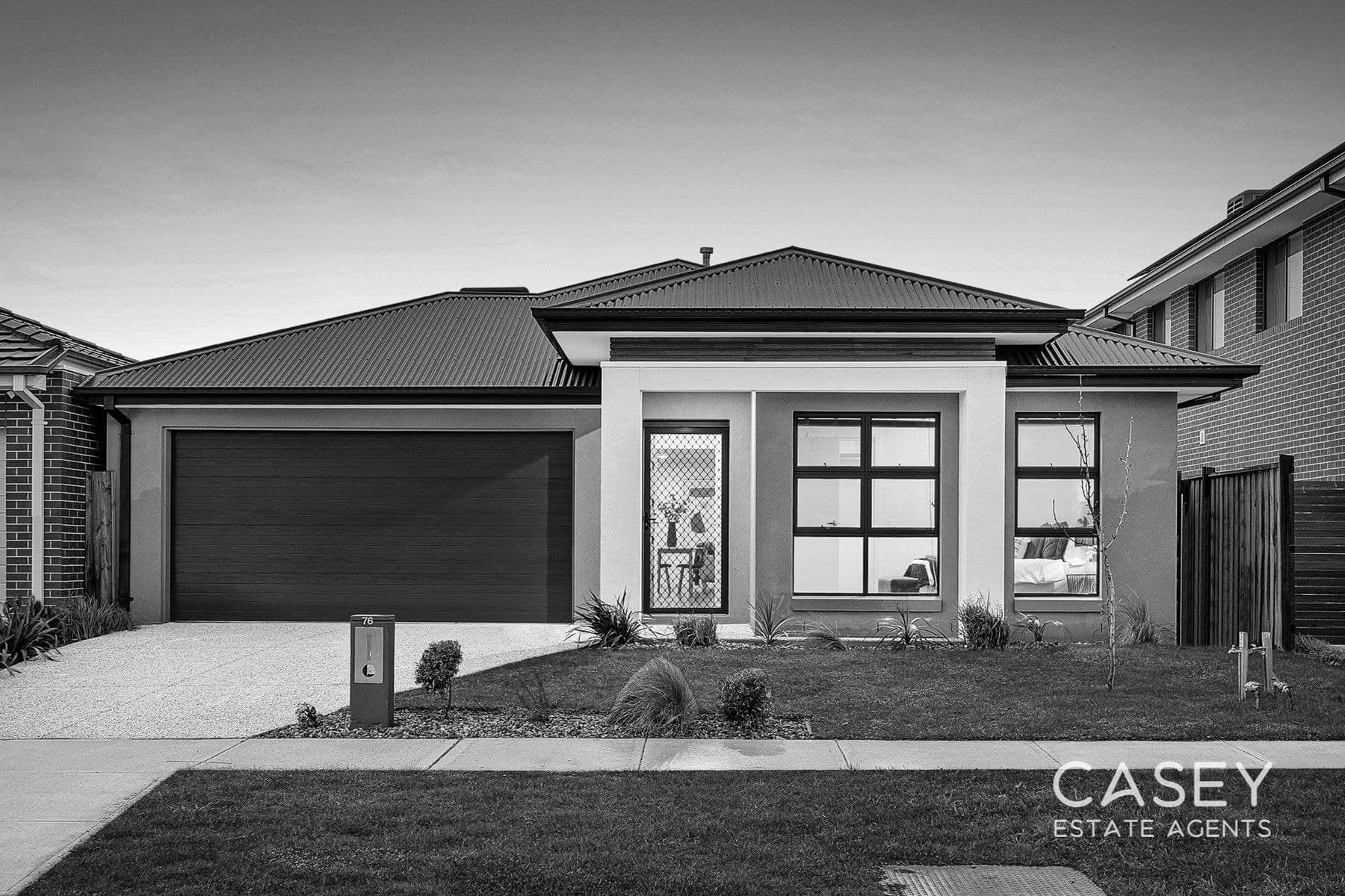 76 Fenway Boulevard, Clyde North - Thumbnail 3