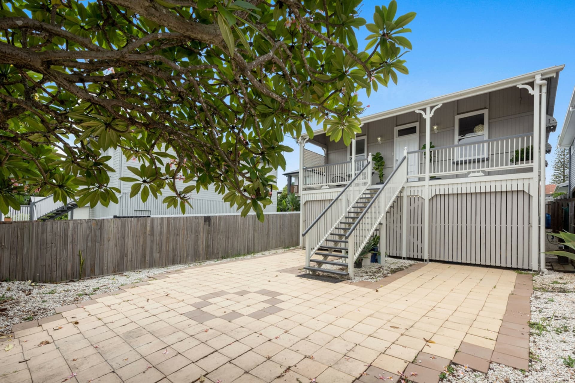 17 Wade Street, Wavell Heights, Wavell Heights - Thumbnail 2