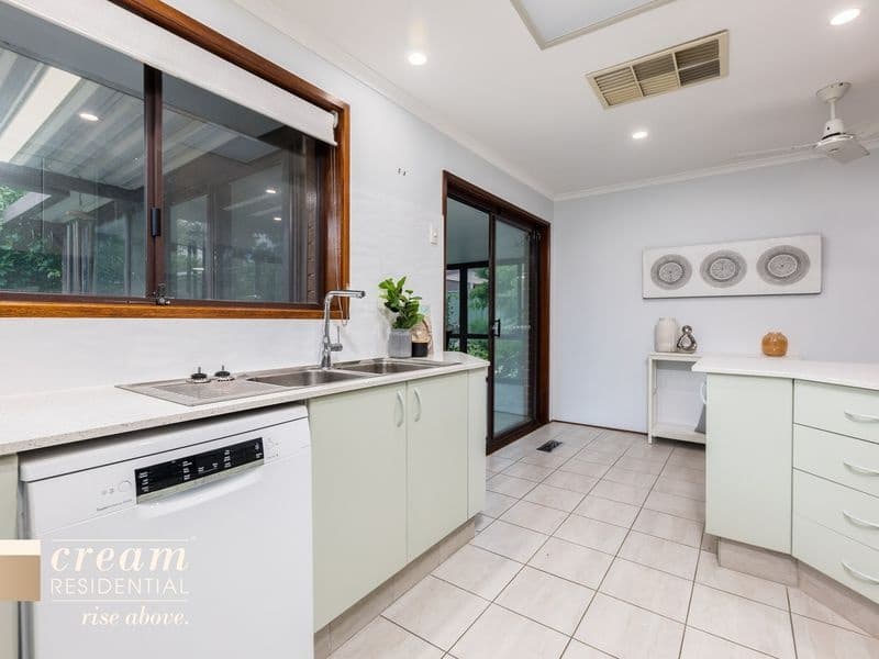 51 Mcwhae Circuit, WANNIASSA, Wanniassa - Image 1