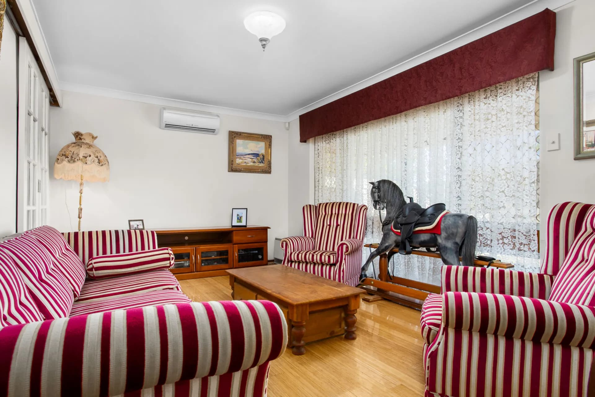 3 Carissa Way, Forrestfield, WA, Forrestfield - Thumbnail 2