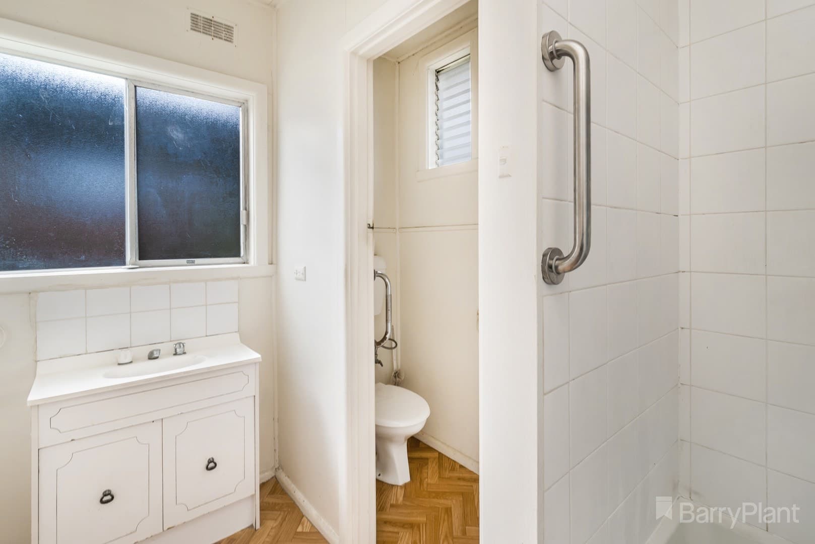 2/26-28 Victoria Parade, Kilmore, VIC 3764, Kilmore - Thumbnail 5