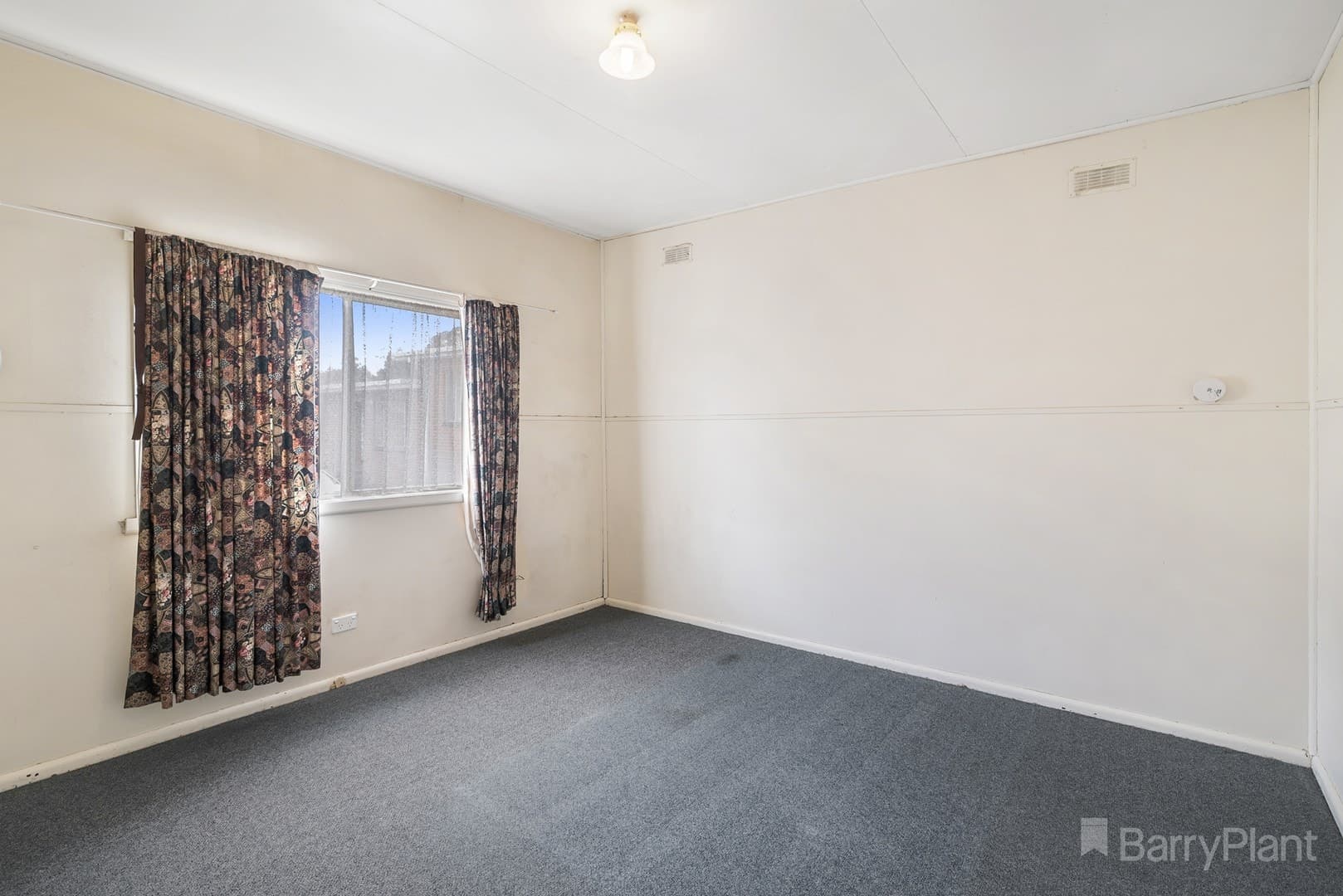 2/26-28 Victoria Parade, Kilmore, VIC 3764, Kilmore - Thumbnail 6
