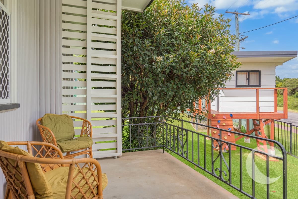 23 Fairview Avenue, Charlestown, Charlestown - Thumbnail 3