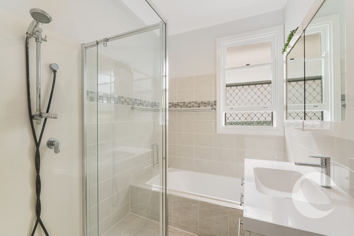 23 Fairview Avenue, Charlestown, Charlestown - Thumbnail 8