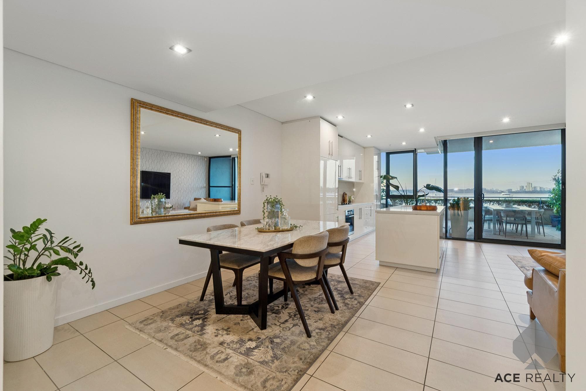 N7 / 70 Canning Beach Road, APPLECROSS WA 6153, Applecross - Thumbnail 3