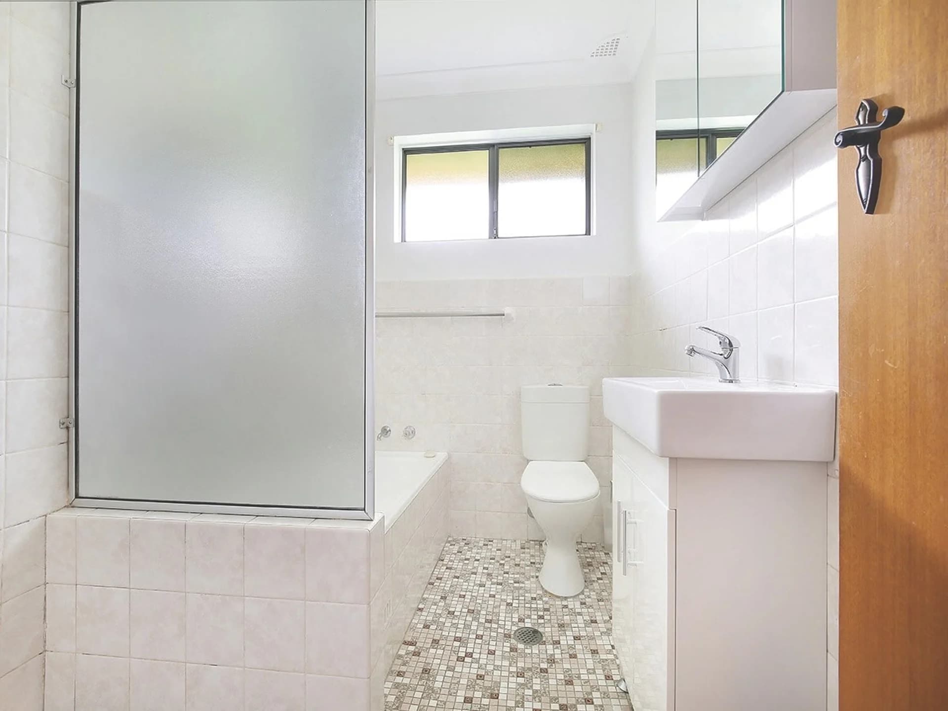 1/7 Zelang Avenue, FIGTREE NSW 2525, Figtree - Thumbnail 5