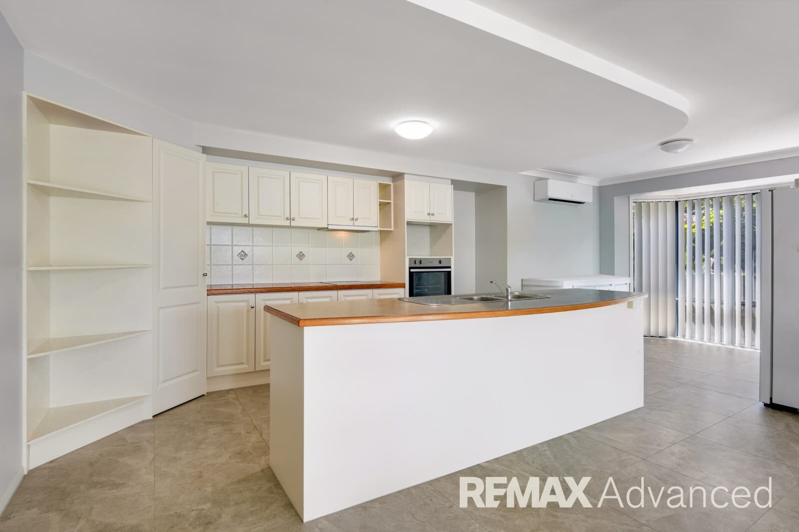 6 Avalon Street Sandstone Point QLD 4511, Sandstone Point - Thumbnail 5