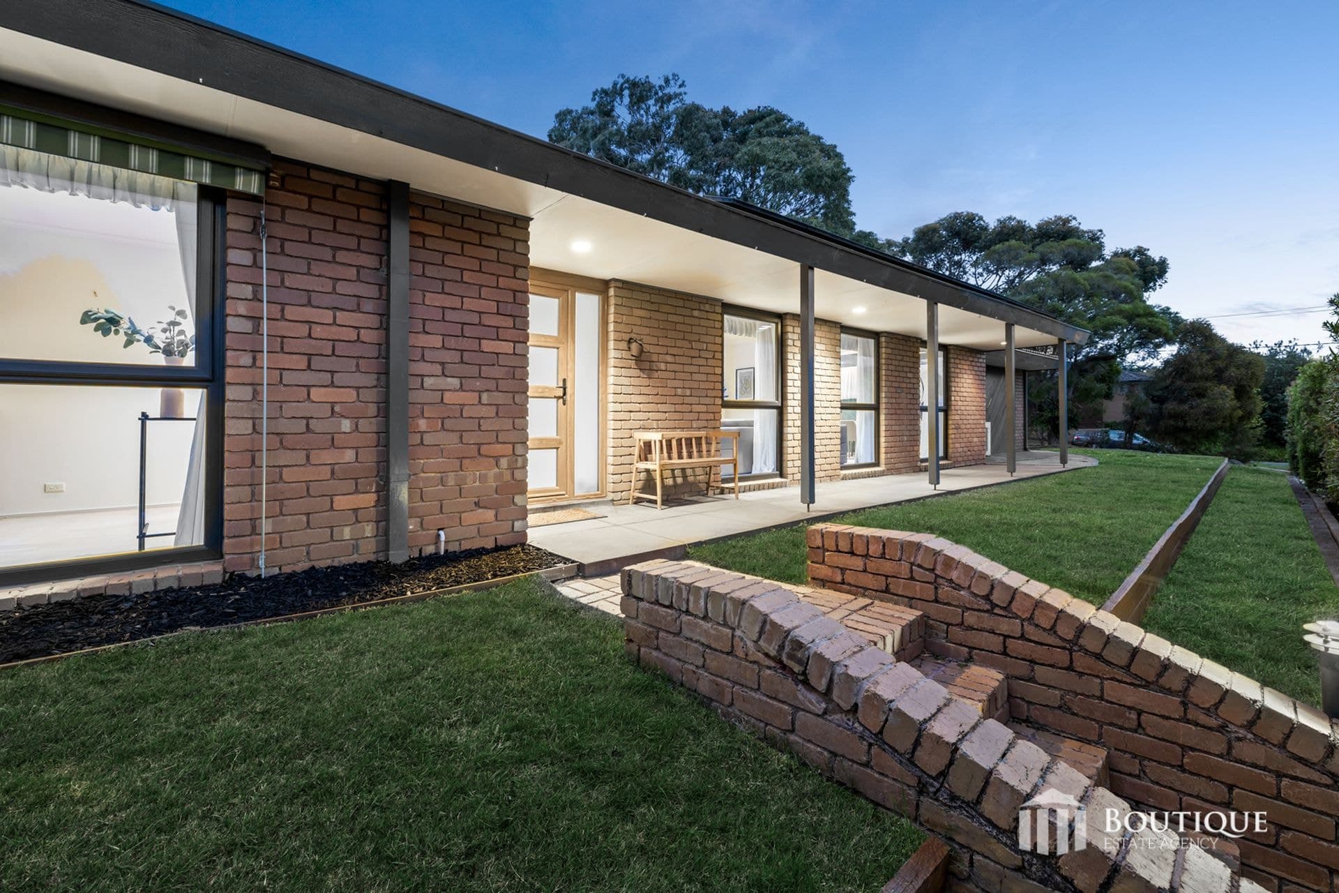 1 Maffra Court, Dandenong North, Dandenong North - Thumbnail 2