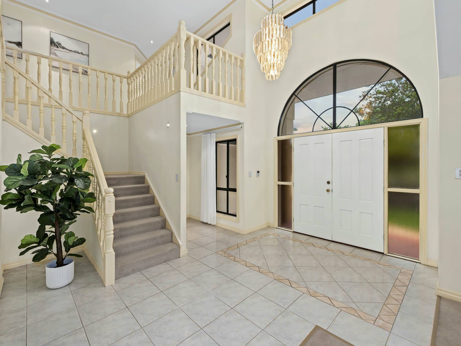 7 Tulipwood Place, Stretton, Stretton - Thumbnail 3
