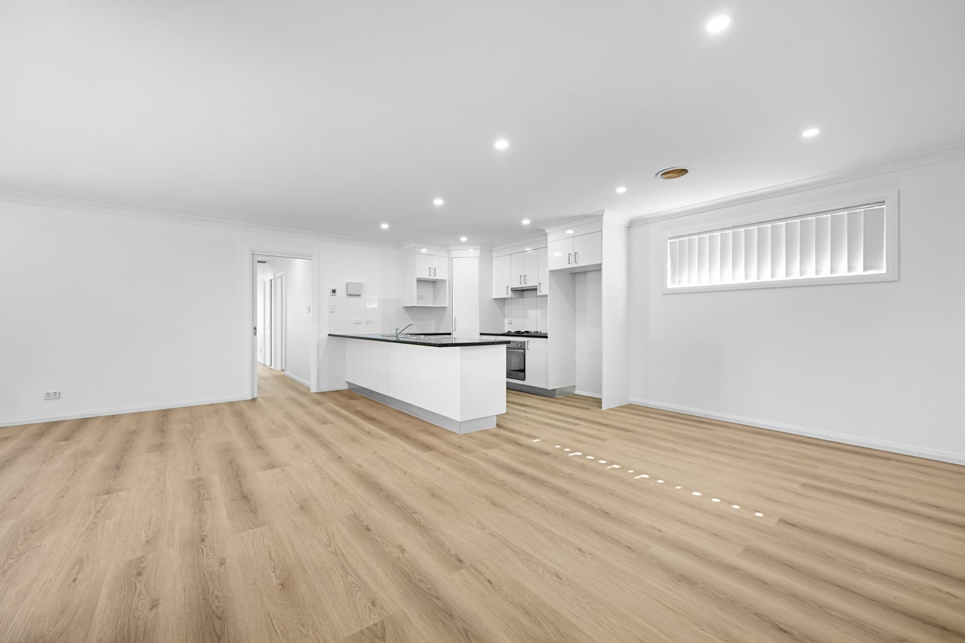 3 Pearl Court, Orange, Orange - Thumbnail 6