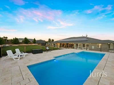 6 Orlando Close, Windella, Windella - Image 1