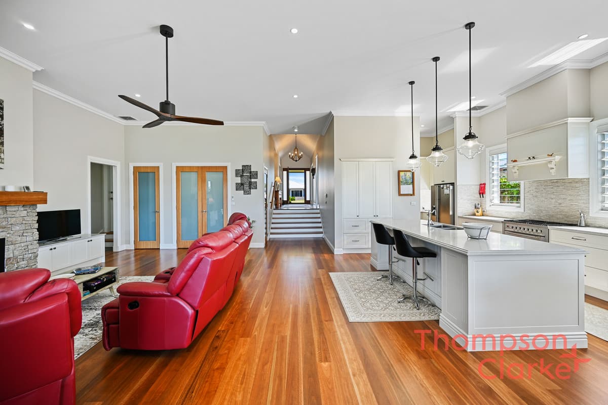 9 Lagoon Avenue, Bolwarra - Thumbnail 4