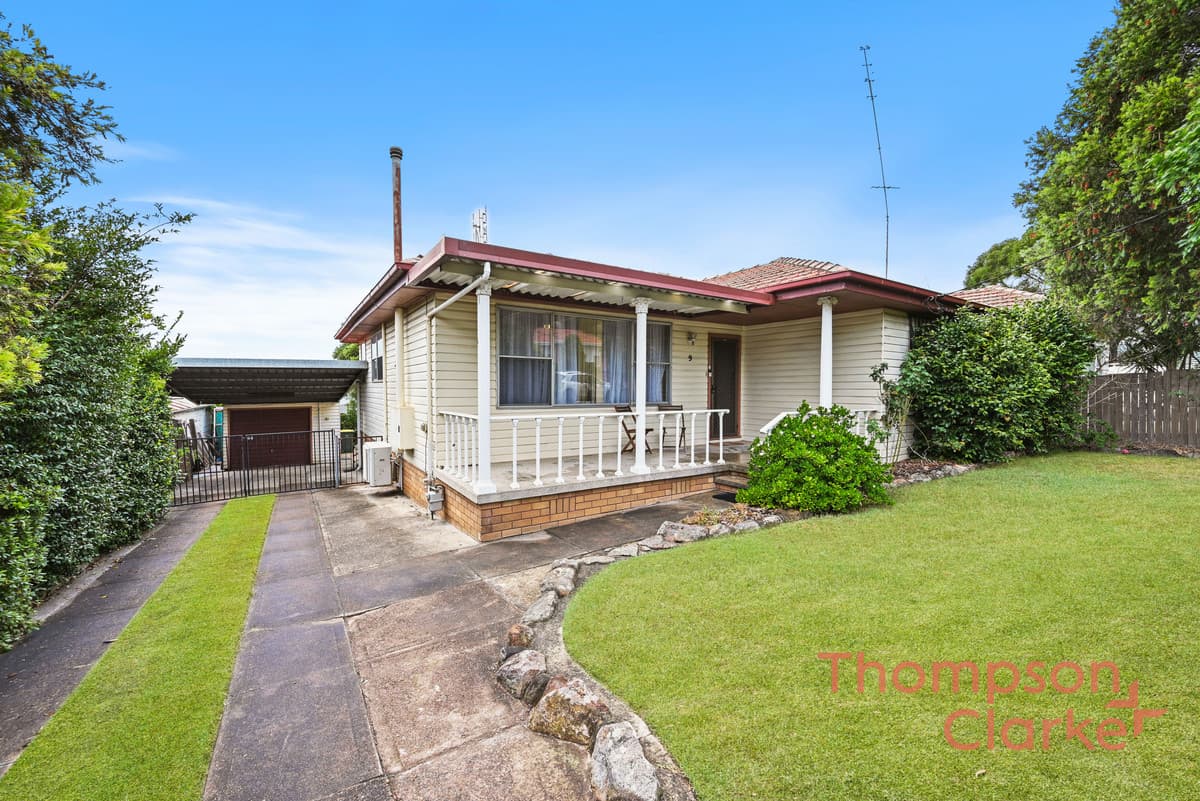 9 Weblands Street, Rutherford - Image 1