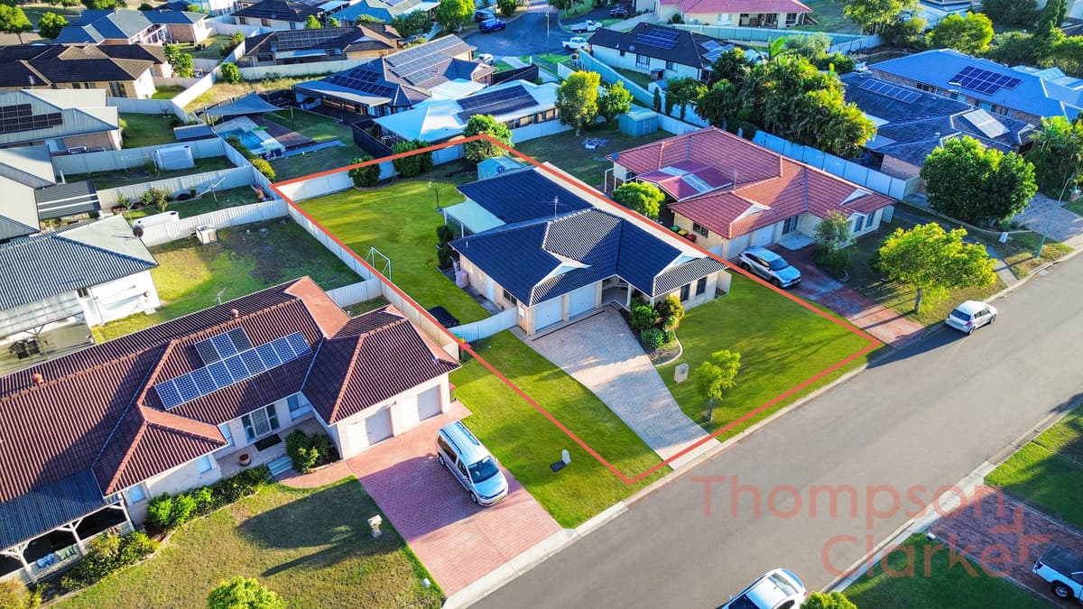 32 Galway Bay Drive, Ashtonfield - Thumbnail 2