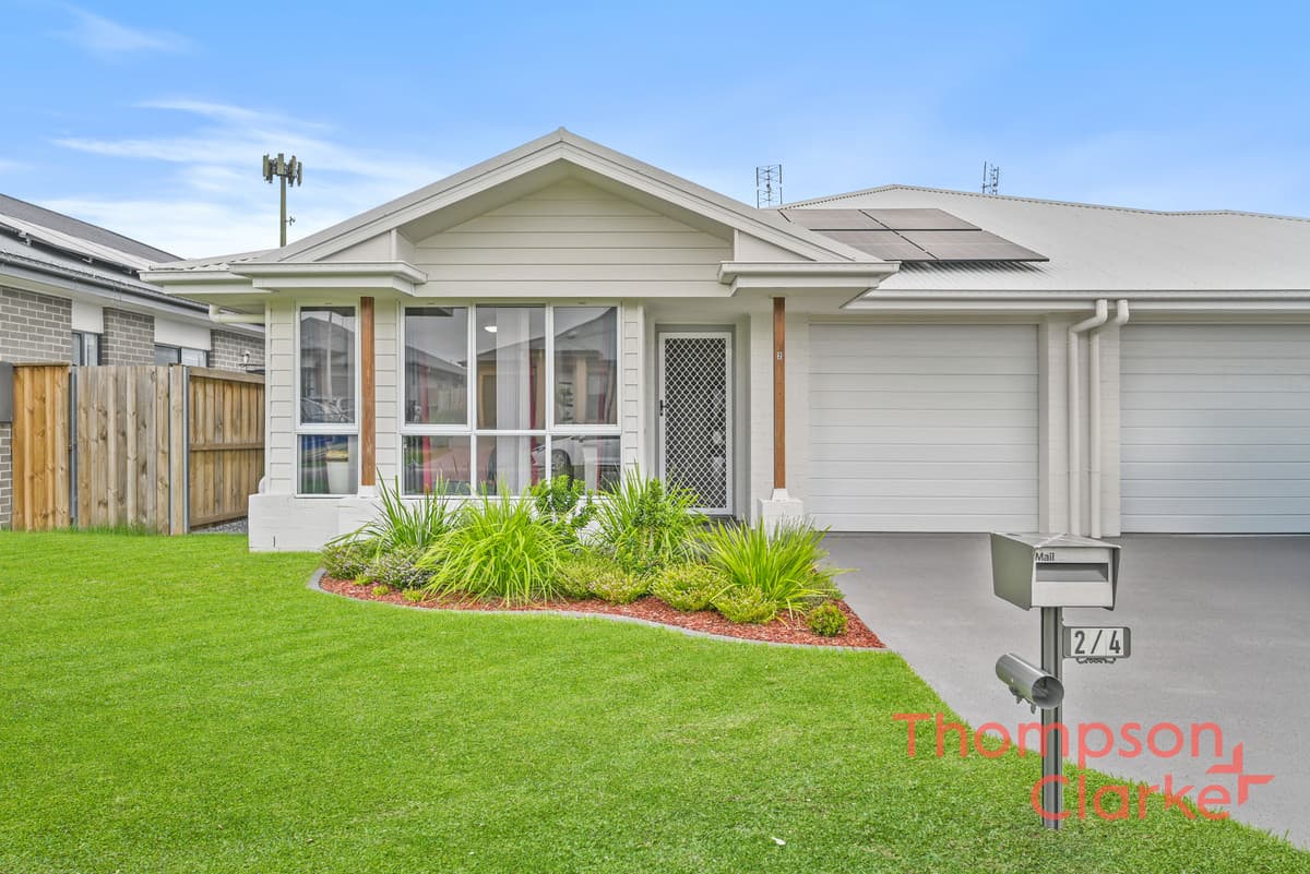 2/4 Caputar Way, Lochinvar - Image 1