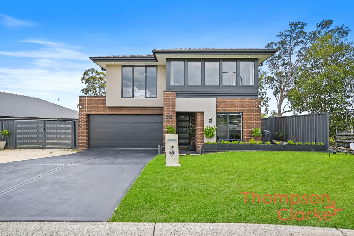 29 Harrow Circuit, Greta - Image 1