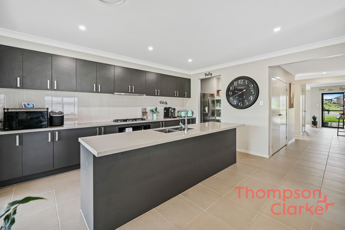 29 Harrow Circuit, Greta - Thumbnail 8