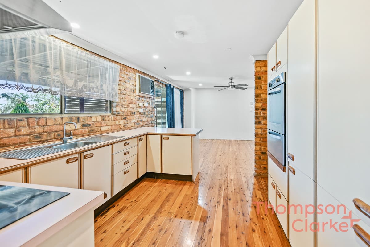3 Park View Crescent, McDougalls Hill - Thumbnail 4