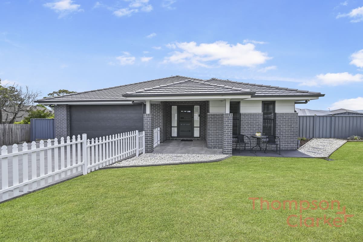 63 Laurie Drive, Raworth - Image 1