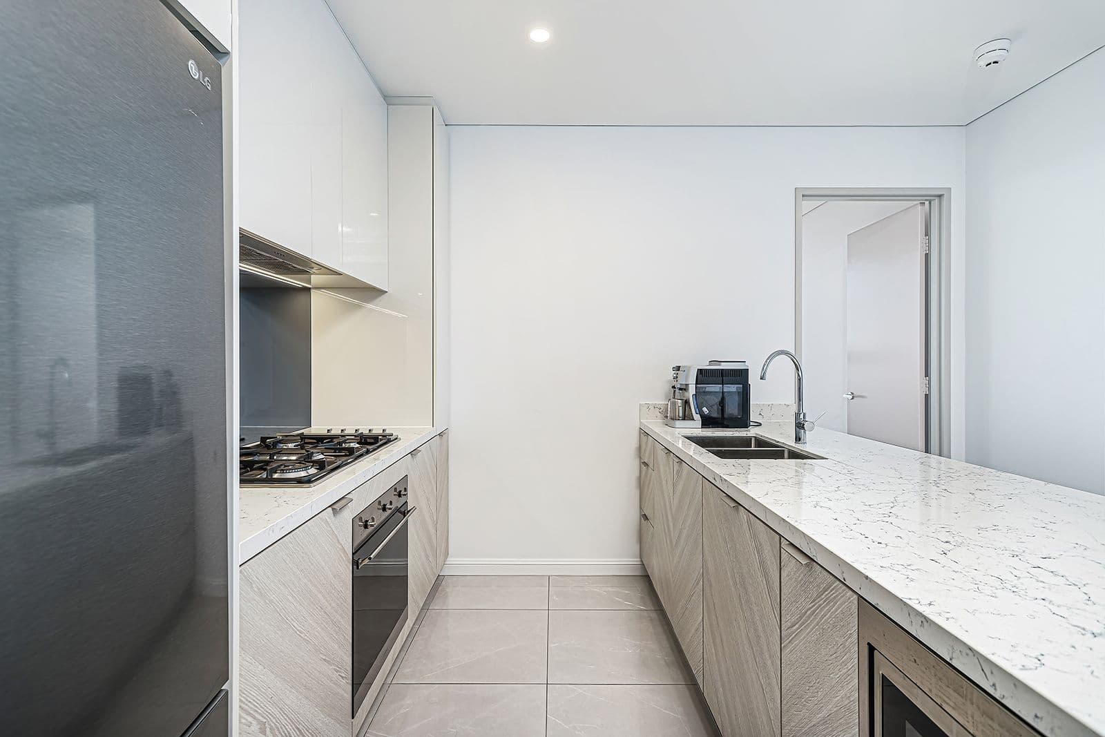 5906/88 The Esplanade, Surfers Paradise QLD 4217, Surfers Paradise - Thumbnail 5
