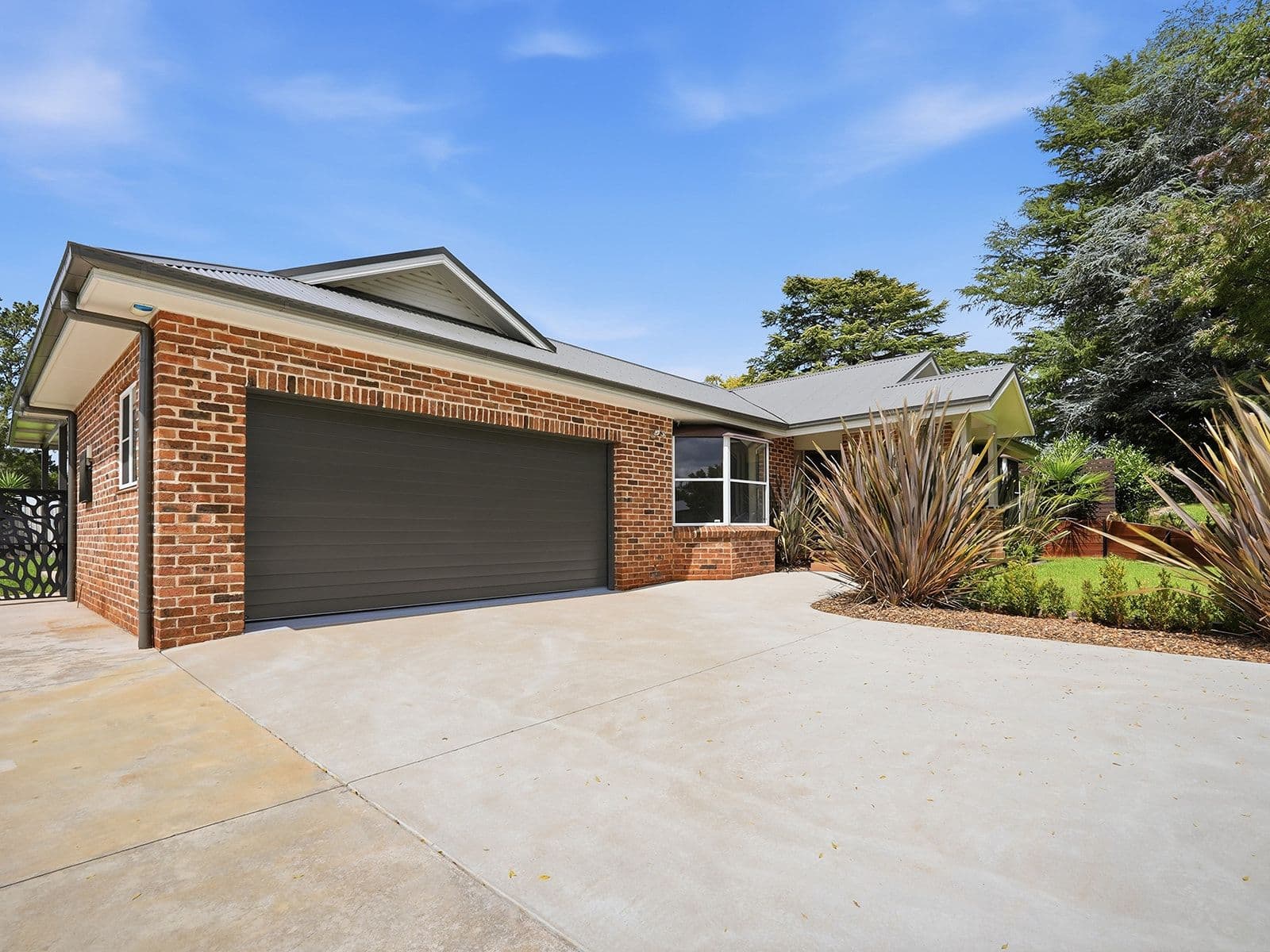 18 Casuarina Drive, Orange NSW 2800, Orange - Thumbnail 2