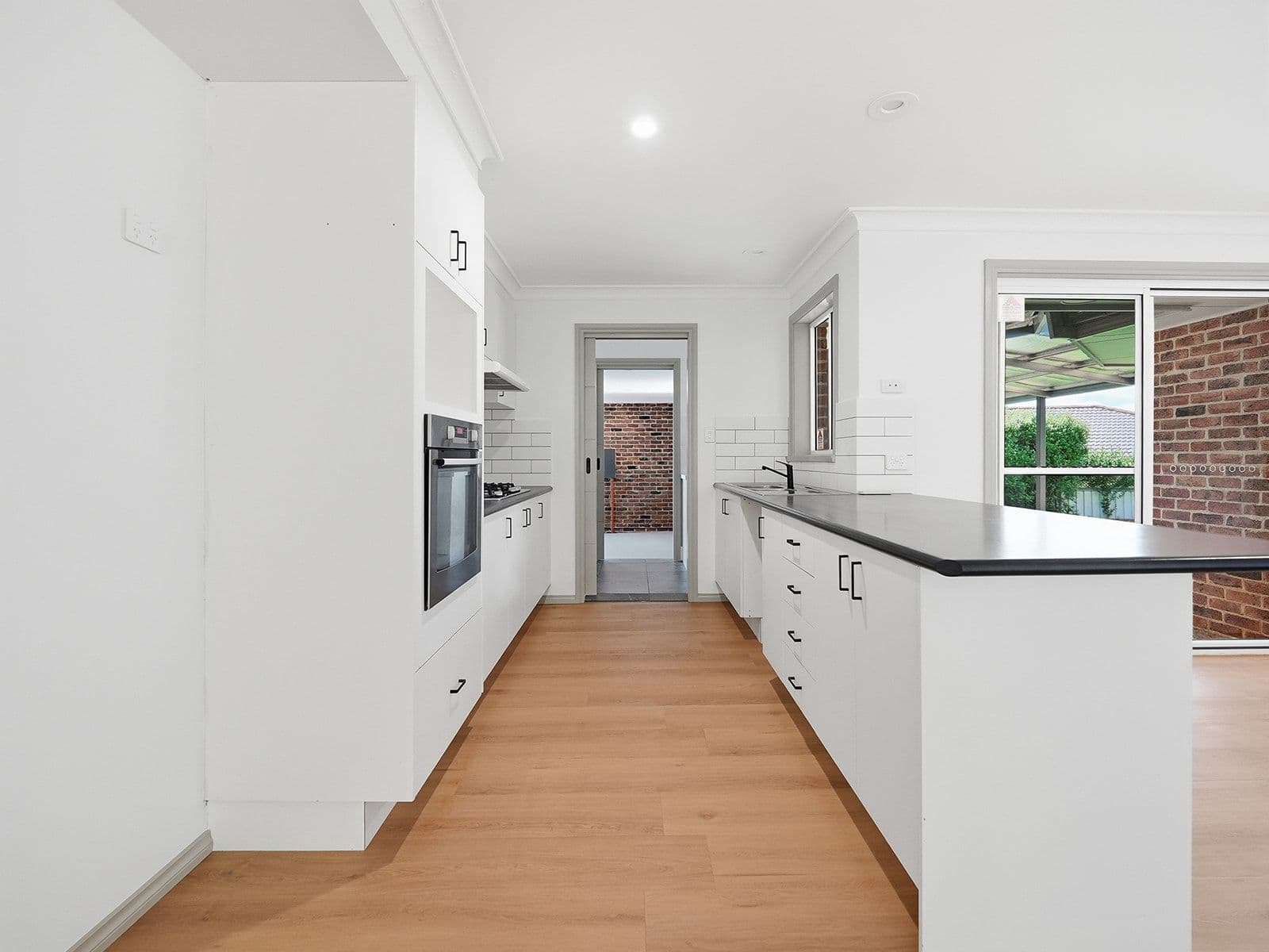 18 Casuarina Drive, Orange NSW 2800, Orange - Thumbnail 4