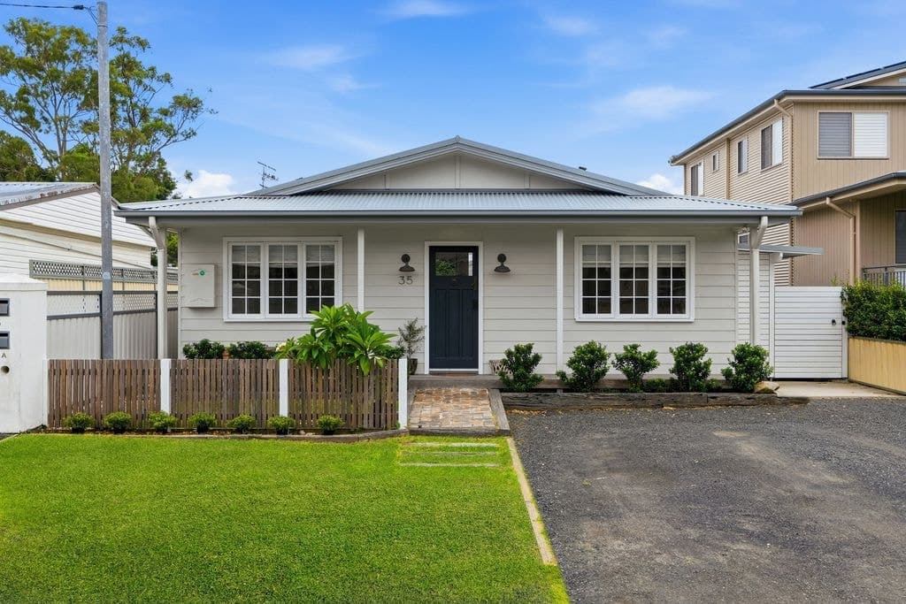 35 Rickard Road, Empire Bay - Image 1