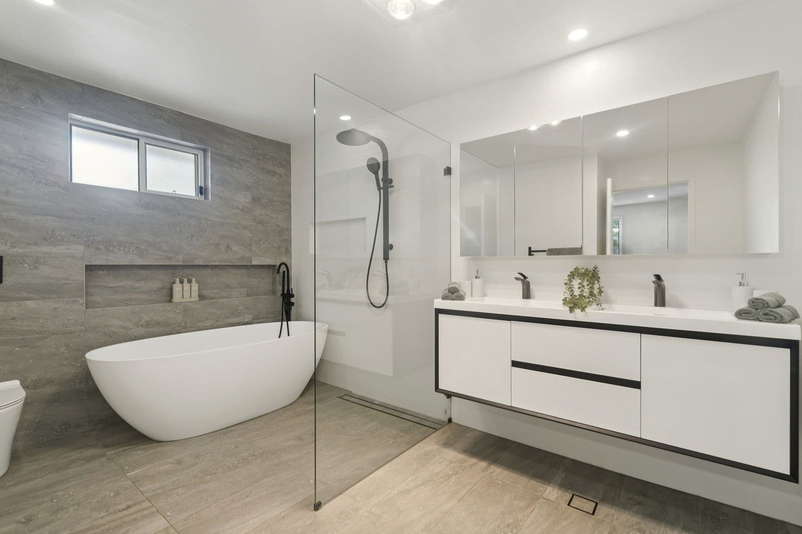 2 Glenda Place, Mount Kuring-gai, Mount Kuring-Gai - Thumbnail 8