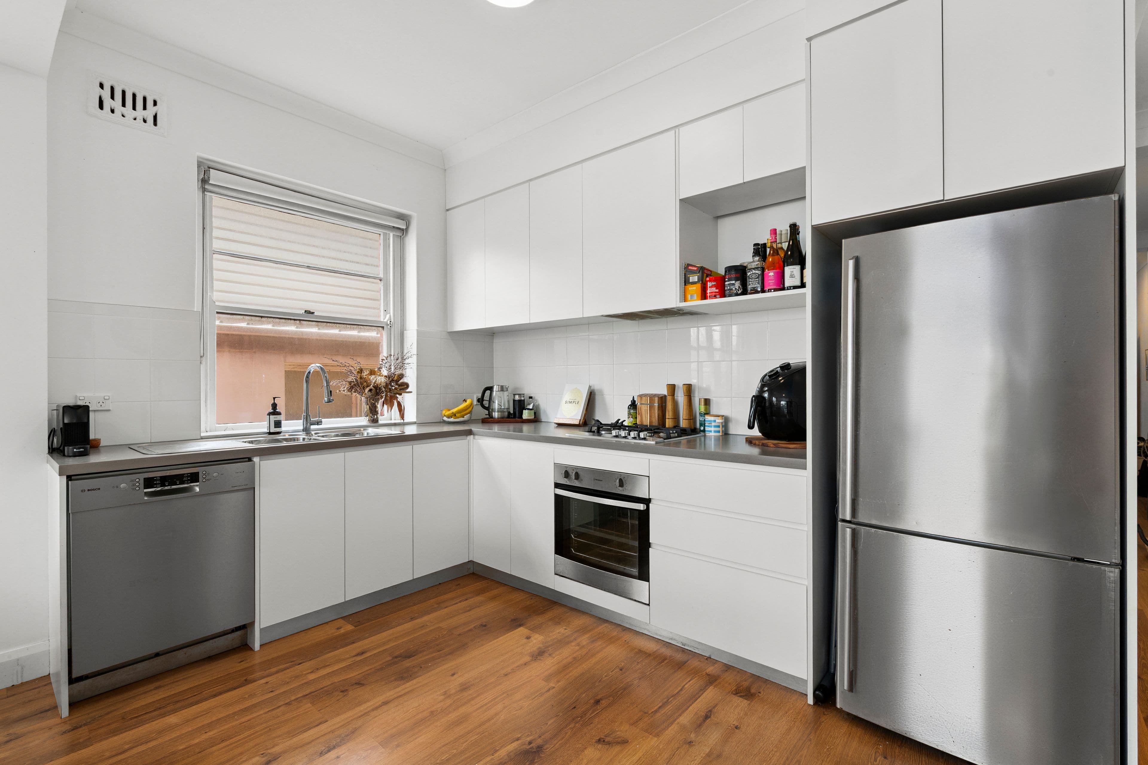 2/26 Fletcher Street, Bondi NSW 2026, Bondi - Thumbnail 6