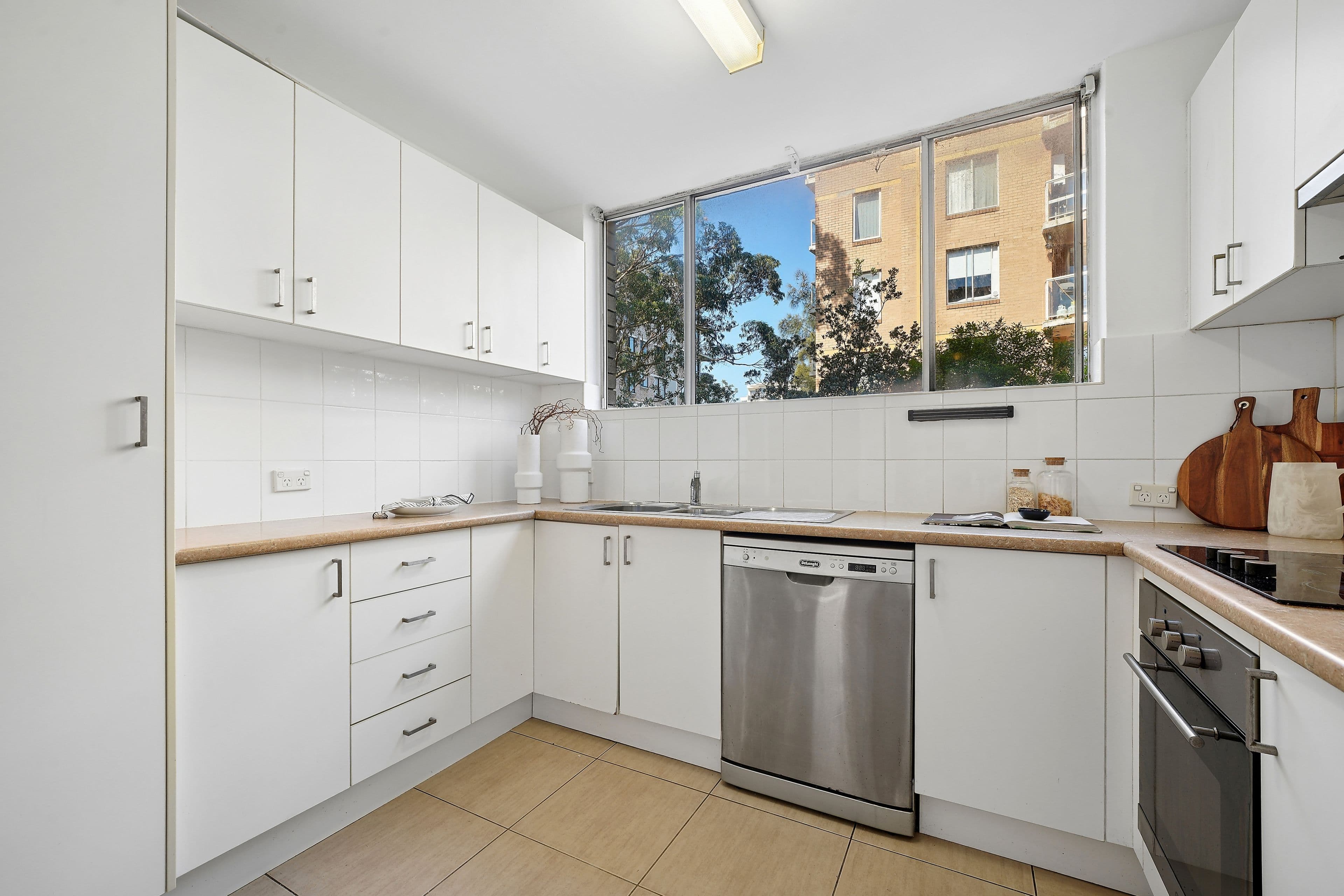 8/54 Penkivil Street, Bondi NSW 2026, Bondi - Thumbnail 2