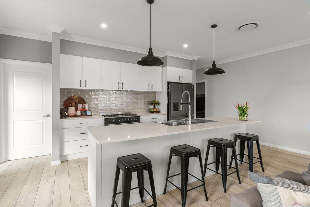 63 Challoner Rise, Renwick - Thumbnail 2