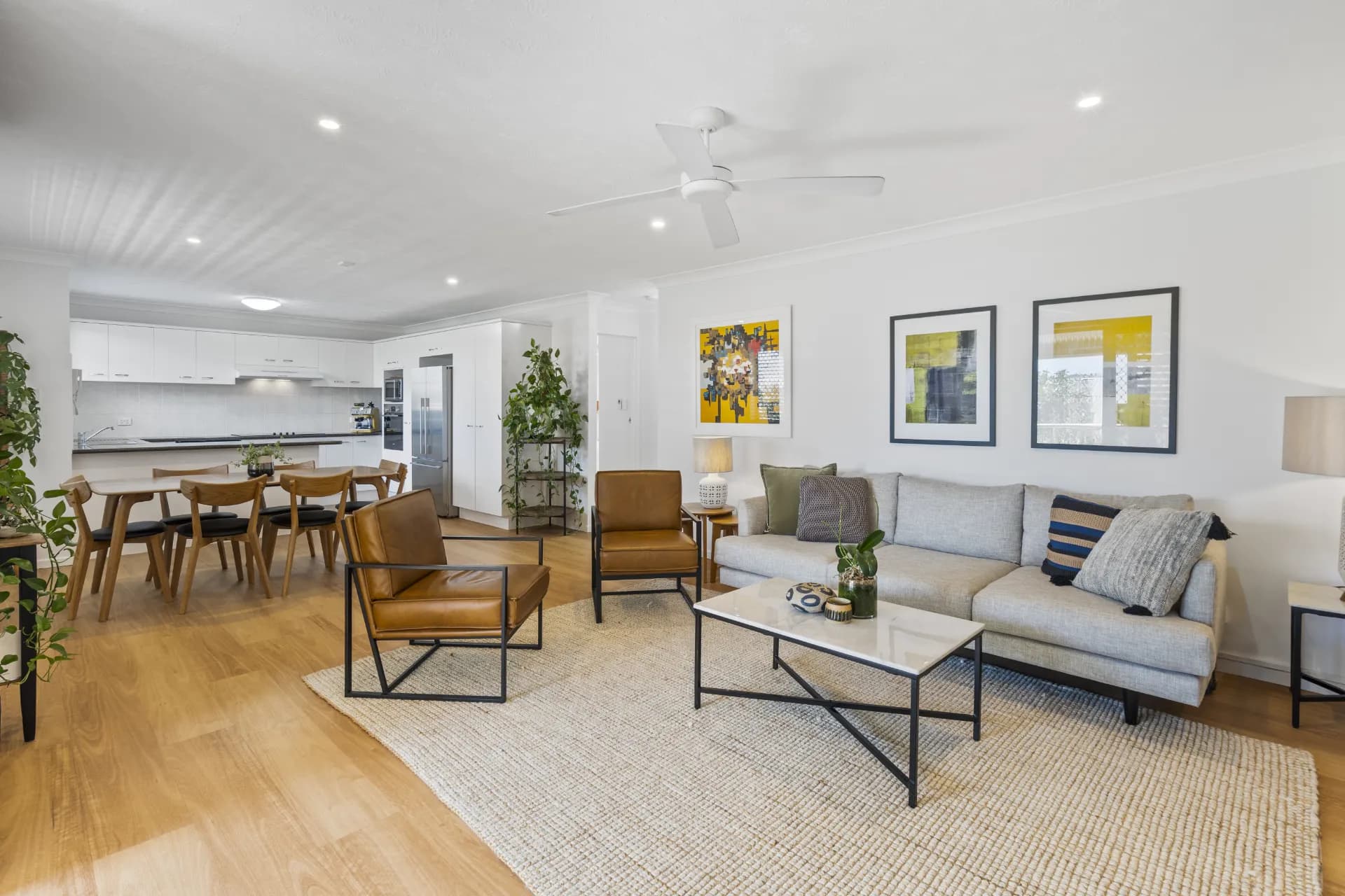 10/98 Pembroke Road, Coorparoo - Image 1