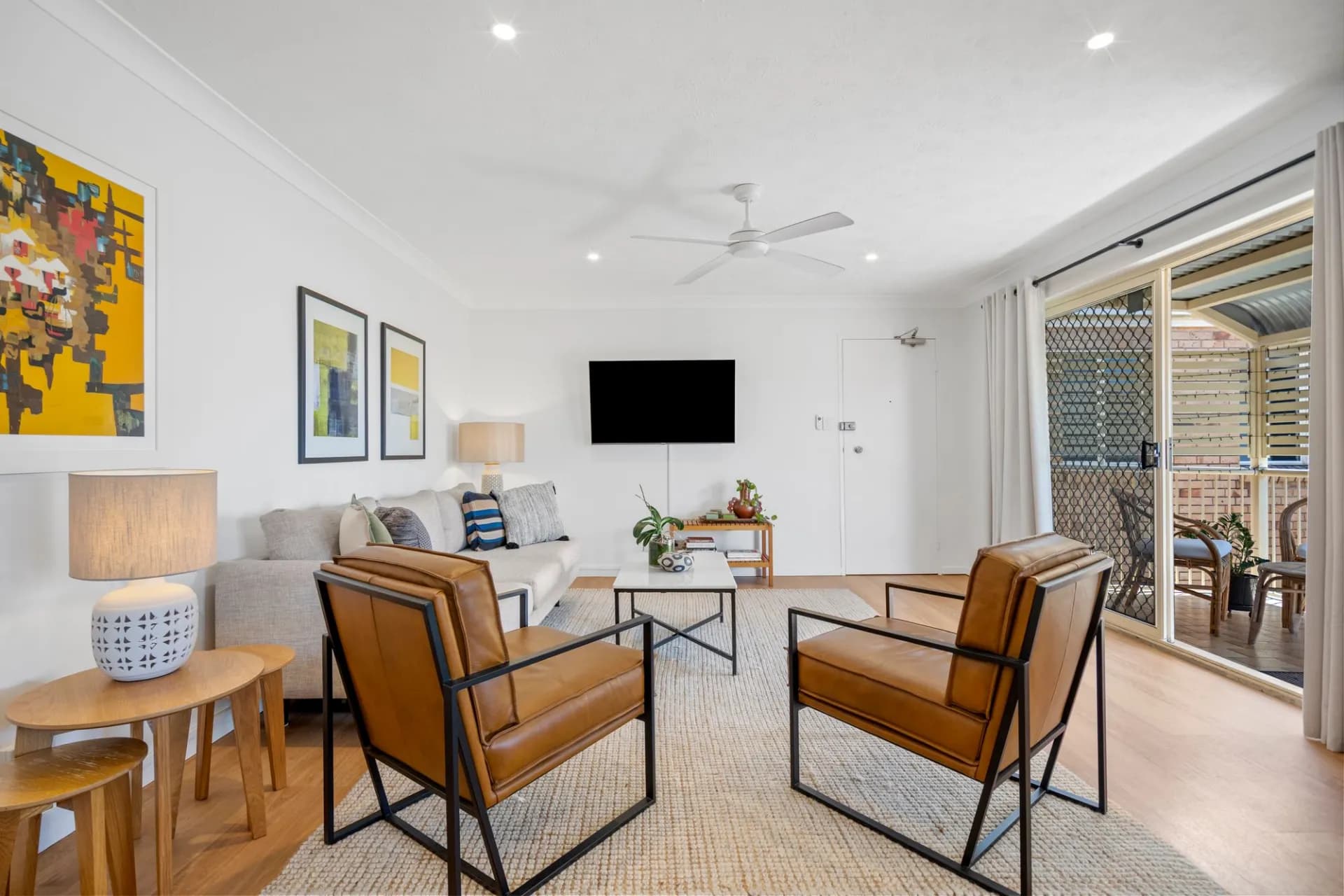 10/98 Pembroke Road, Coorparoo - Thumbnail 2