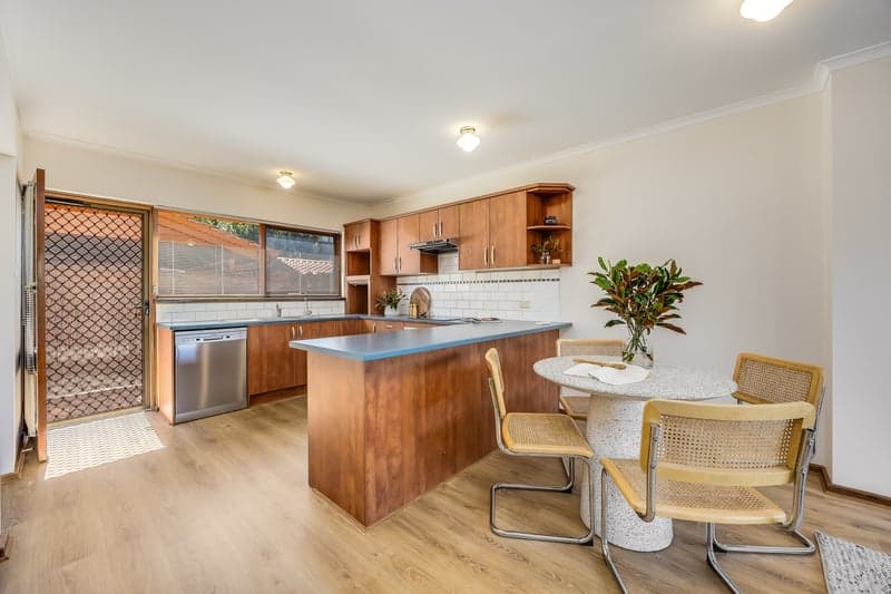 2/96 Sussex Street, North Adelaide - Thumbnail 6