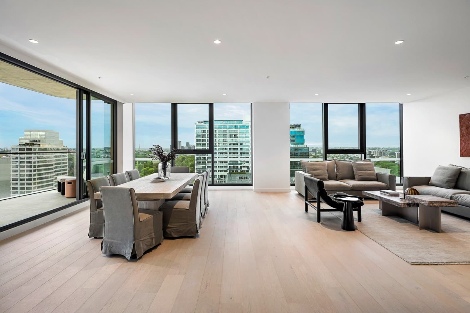The Residence, 8 Louise Street, Melbourne - Thumbnail 6