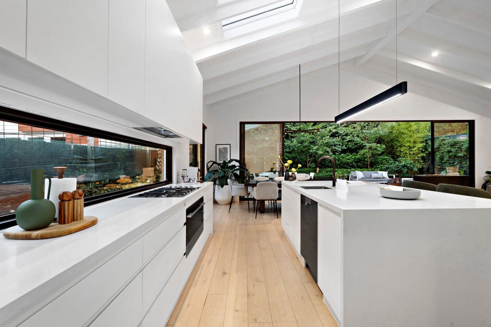 8 Murchison Street, St Kilda East - Thumbnail 6