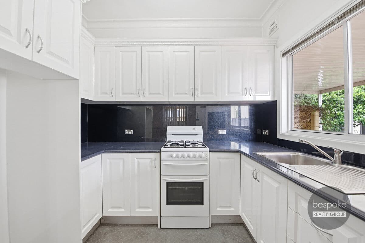 17 Carrington Street, ST MARYS, St Marys - Thumbnail 8