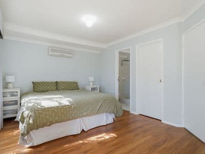 11 Estcourt Road, REDCLIFFE, Redcliffe - Thumbnail 6