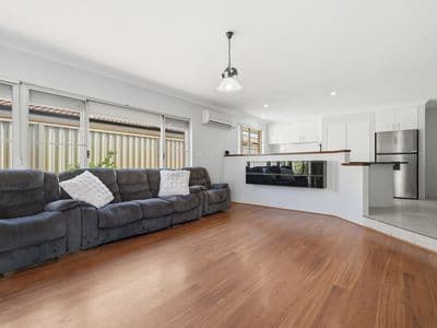11 Estcourt Road, REDCLIFFE, Redcliffe - Thumbnail 7