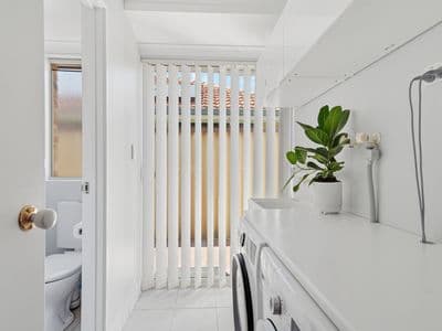 11 Estcourt Road, REDCLIFFE, Redcliffe - Thumbnail 8