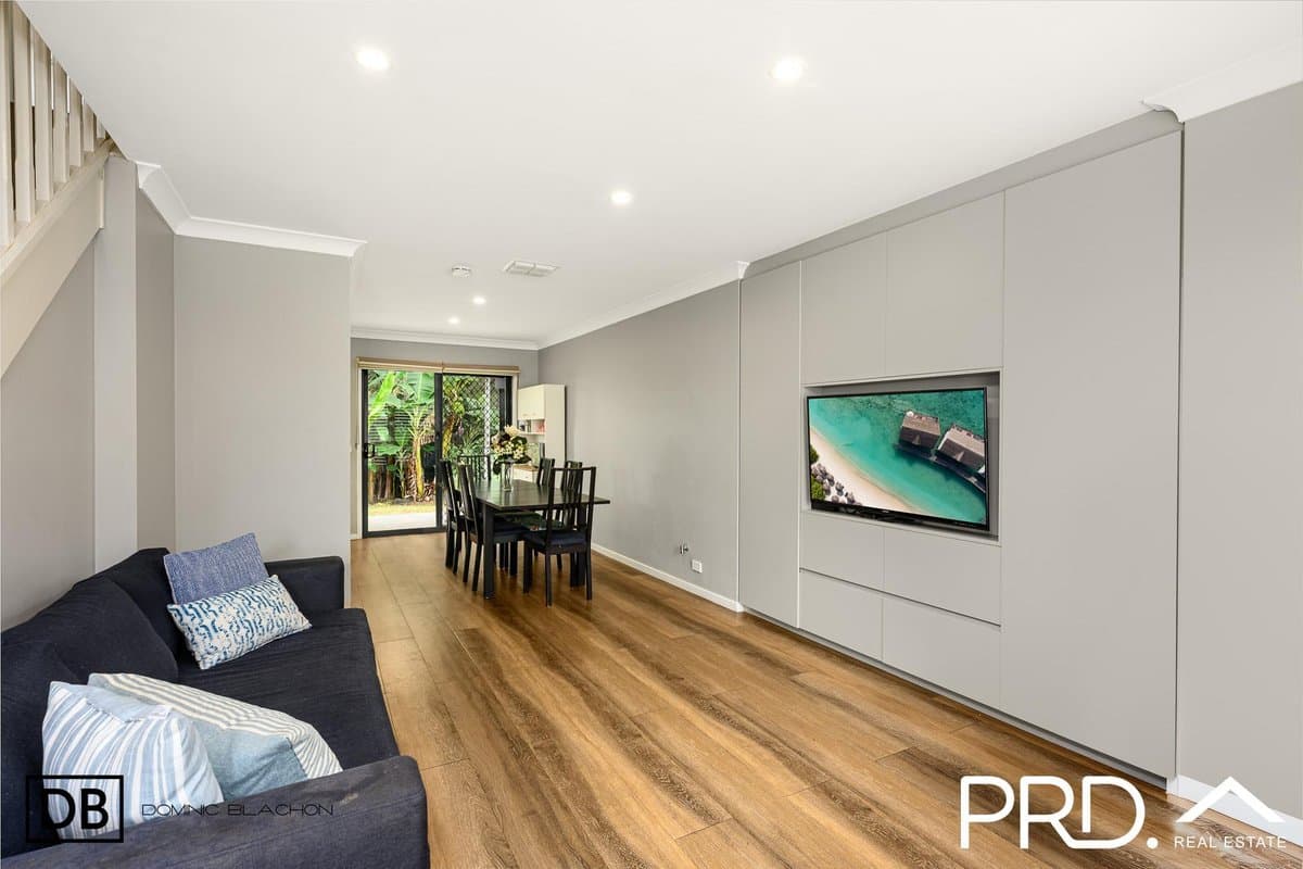 19 Whitfield Parade, HAMMONDVILLE NSW 2170, Hammondville - Thumbnail 3