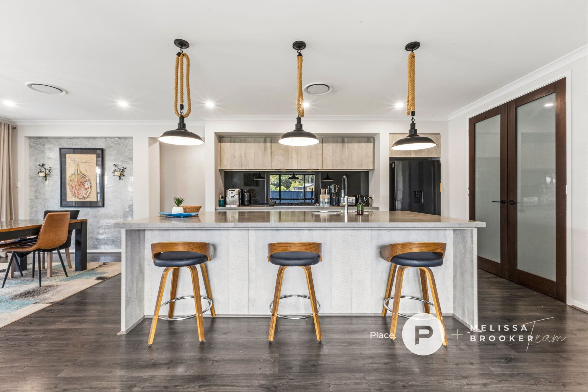 221 Dances Road, Caboolture - Thumbnail 2