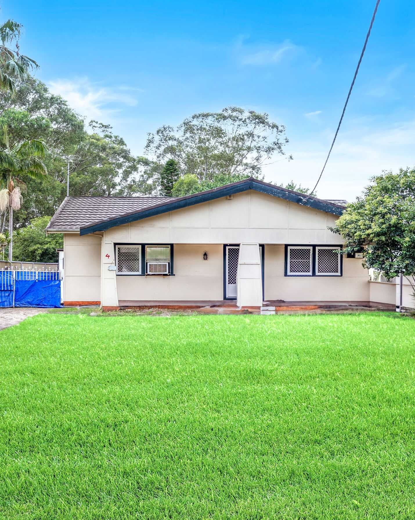 4 James Street Ingleburn, Ingleburn - Image 1