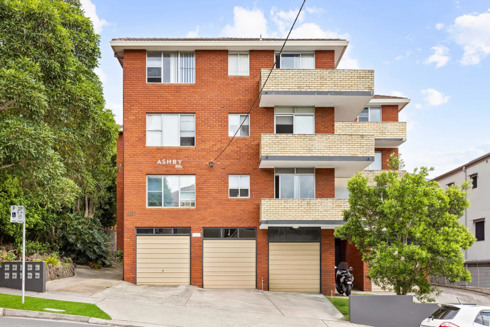 8/88B Mount Street, Coogee - Image 1