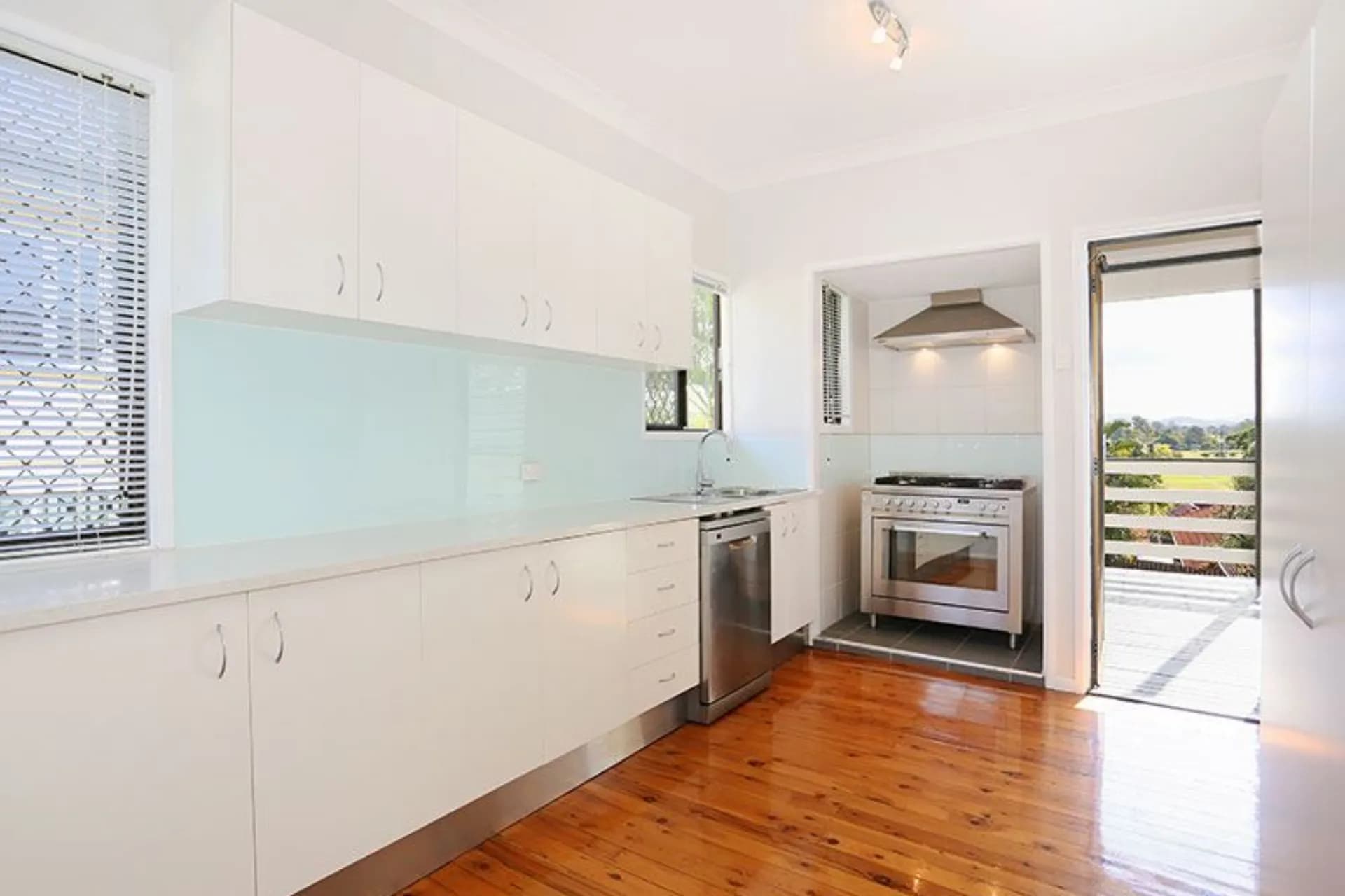 12 Dundonald Street, Everton Park, QLD, Everton Park - Thumbnail 3