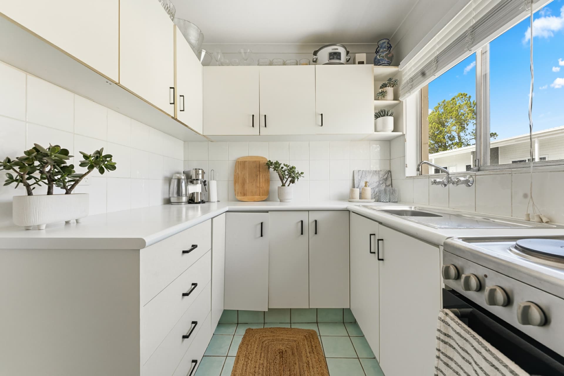 5/16 Leonard Avenue, Surfers Paradise, Surfers Paradise - Thumbnail 3