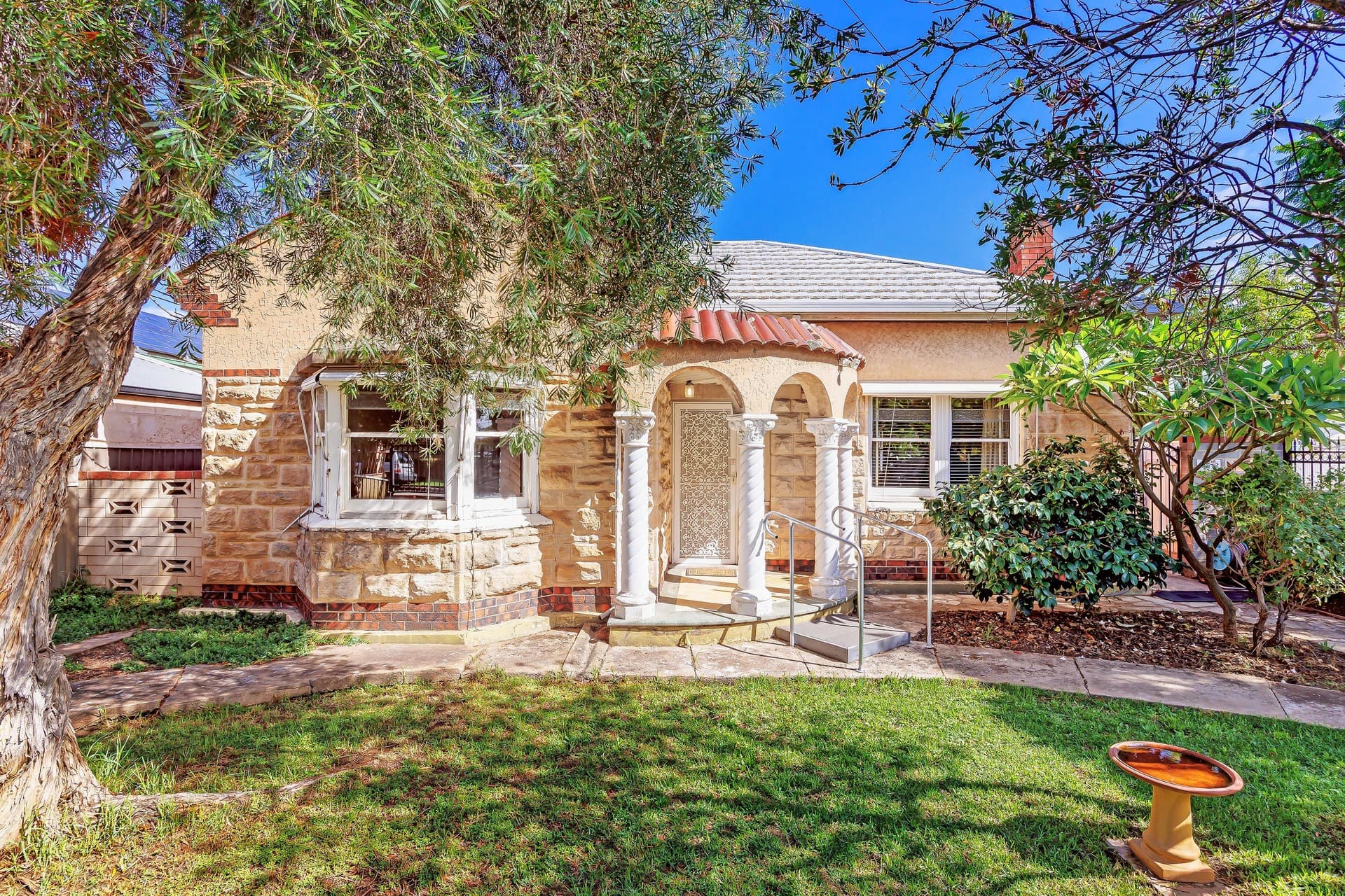 25 Second Avenue, Cheltenham, Cheltenham - Image 1